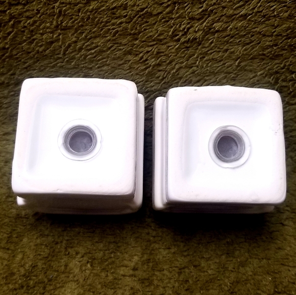 NIB, Cracker Barrel Salt & Pepper Shakers Set - Picture 6 of 8